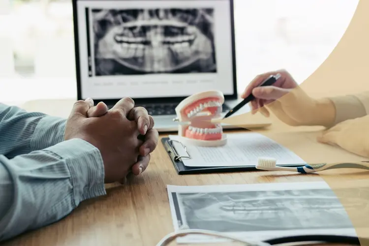 Zahnimplantate in der Türkei